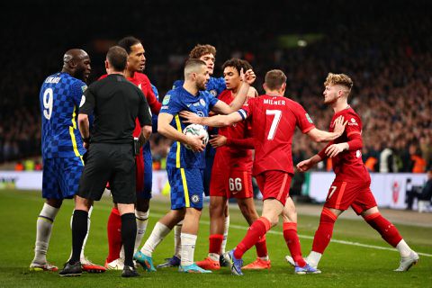 TV-gids: op deze zenders kijk je zaterdag naar de FA Cup-finale tussen Chelsea en Liverpool
