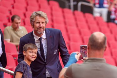 🎥​ | Edwin van der Sar blijft bij Ajax: directeur wil contract verlengen tot 2025