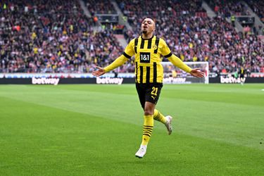 🎥🐐 | 5 UIT 5! Donyell Malen laat Borussia Dortmund voor de 5e wedstrijd op rij juichen