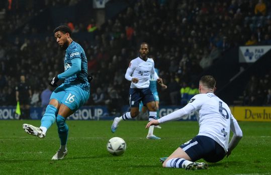 🎥 | Droomdebuut Danjuma: goal voor Spurs in FA Cup tegen Preston