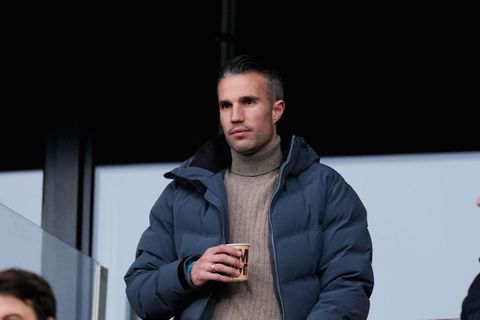 Robin van Persie verlengt bij Feyenoord: 'Je ziet spelers dingen oppikken en iedere dag beter worden'
