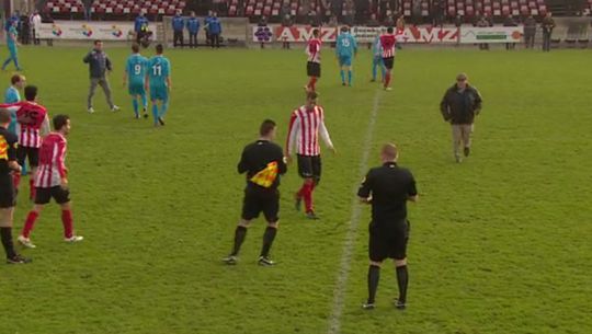 KNVB op zoek naar bedreigers van arbiters Vlissingen - UDI'19 (video)