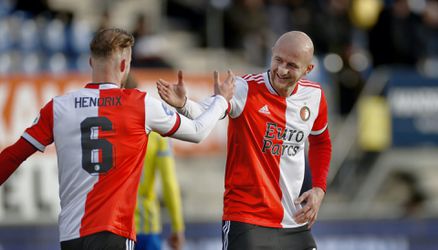 🎥 | Kinderen van Gernot Trauner zingen heel de dag door Super Feyenoord: 'Ze zijn er weg van'
