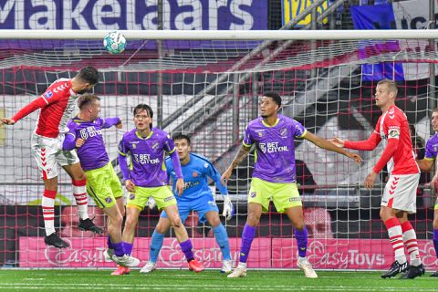 FC Emmen en FC Volendam spelen gelijk in degradatiekraker