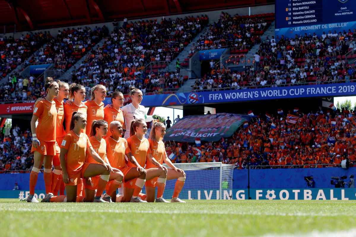 Oranje Leeuwinnen dankzij halve finale WK naar eerste Olympische Spelen ooit