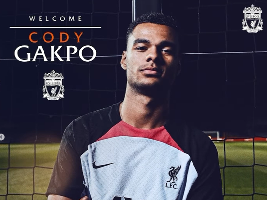 Eerste Liverpool-interview van Gakpo: 'Gekkenhuis, iedereen die ik kende ging mij appen'