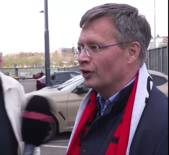 🎥 | Oud-president Jan Peter Balkenende laat Feyenoord-hart zien: 'Drink ik een biertje op'