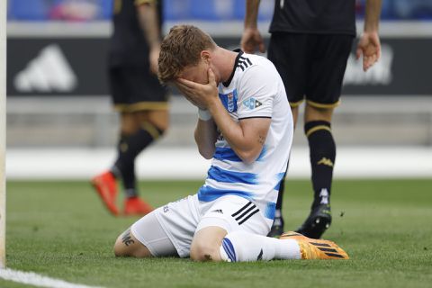 KNVB straft PEC Zwolle in eerste thuiswedstrijd