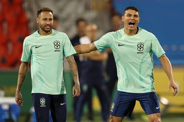 Opstellingen Brazilië en Servië voor WK-groepsduel: Neymar en Dusan Tadic in basis, Antony op bank