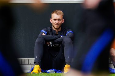 Satiresites grappen over Jasper Cillessen na niet-selectie voor WK: 'steekt neef neer' en 'lijmt zich vast aan vliegtuig'