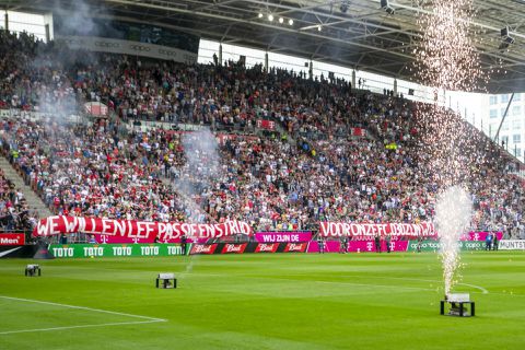 KNVB begint vooronderzoek naar oerwoudgeluiden richting Brobbey door FC Utrecht-supporters