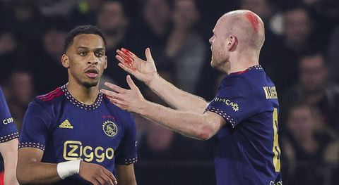Van Hooijdonk vond wissel Klaassen tijdens Klassieker verdacht: 'Kon hij niet doorspelen?'