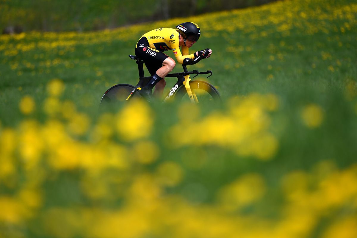 Tour de France mogelijk in gevaar voor Steven Kruijswijk na valpartij en opgave in Dauphiné