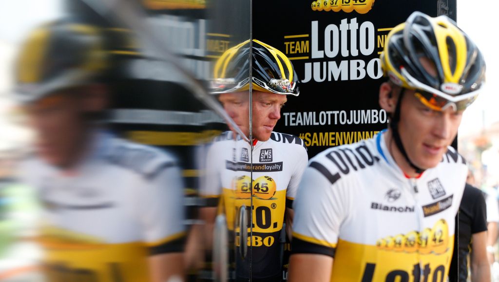 Gesink en Kruijswijk trappen kilometers in Spanje weg