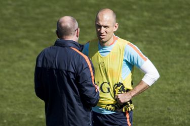 Definitieve selectie Oranje: Robben en Strootman pas na Marokko bij de groep