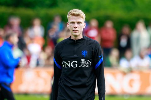 Wordt Jerdy Schouten teamgenoot van Denzel Dumfries en Stefan de Vrij? 'Middenvelder in belangstelling Inter'