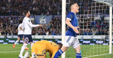 Strasbourg steelt punt van PSG in Mbappé-show