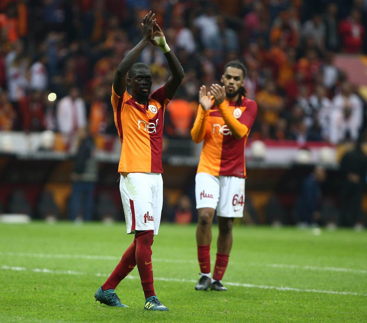 Galatasaray bij Trabzonspor voor eerst onderuit in Turkse competitie