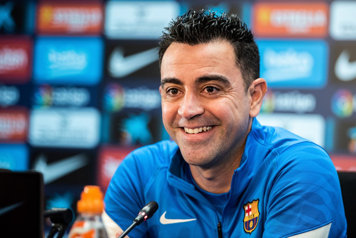 Xavi reist met FC Barcelona onder 12 af naar Mallorca: 'Belachelijk dat we moeten voetballen'
