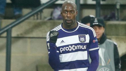 Anderlecht doet goede zaken en loopt in op AA Gent