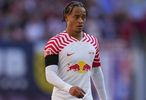 🌟 | Xavi Simons schittert in 1e Champions League-duel en wordt direct Man Of The Match