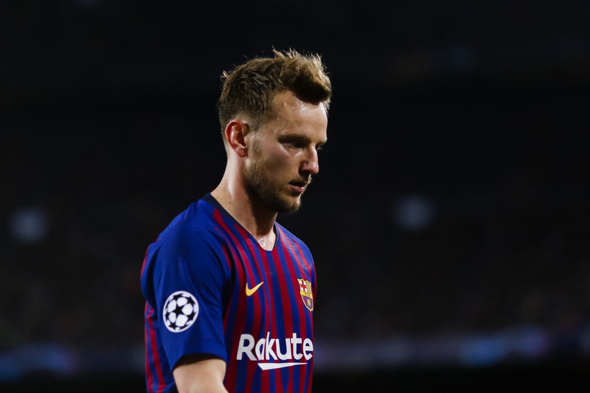 Barça-middenvelder Ivan Rakitic niet bang voor komst Frenkie de Jong