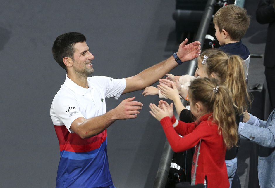Papa Novak Djokovic is trots: 7-jarige zoon wint clubtoernooitje