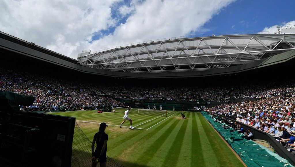 Gokkers doen gekke dingen bij tennispartij op Wimbledon