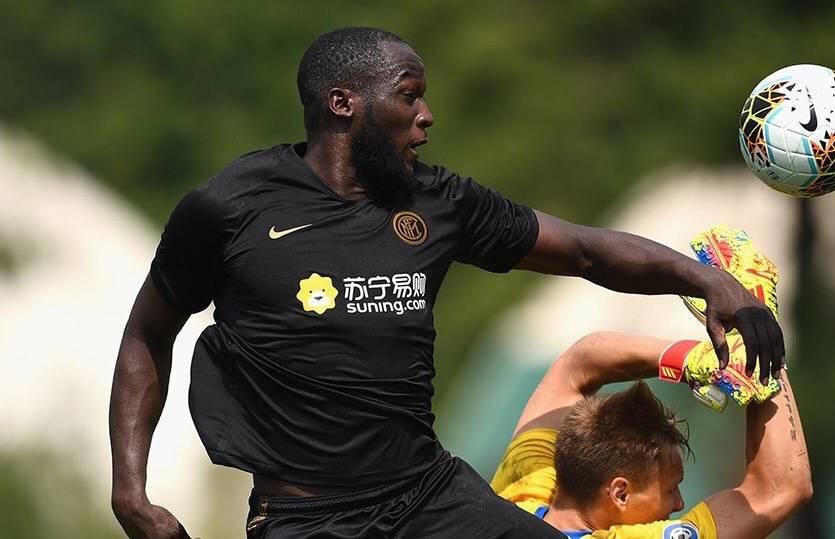 Lekkere binnenkomer! Lukaku prikt meteen vier keer raak bij Inter-debuut (video)