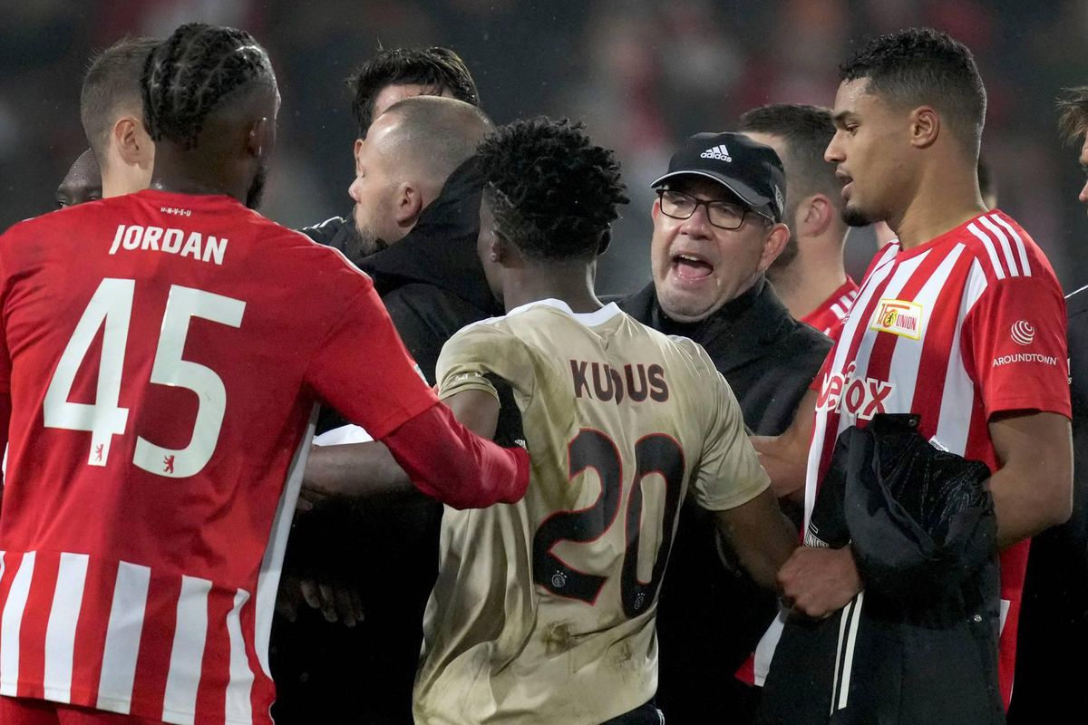 Coach van Union Berlin: 'We hebben echt geluk gehad tegen Ajax'