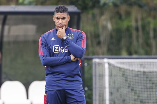 Eerste selectie Jong Oranje van Michael Reiziger telt 13 debutanten