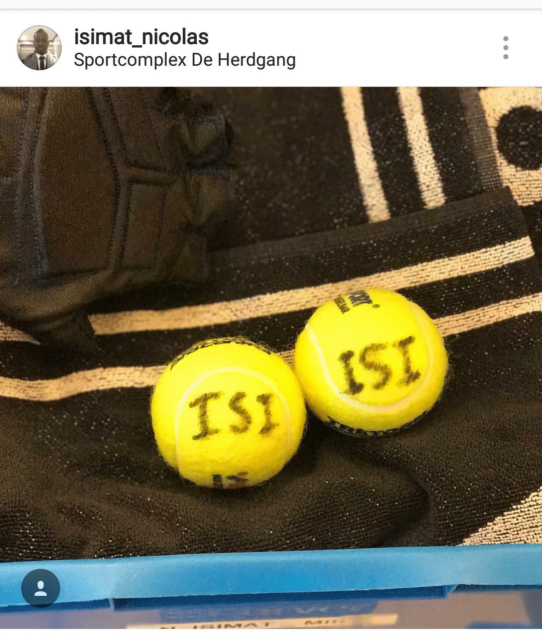 Isimat gaat serieus trainen met tennisballen na kritiek van Cocu