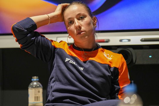 Absentie Dutch Open geen gevolgen voor Suzanne Schulting: 2 onderdelen bij 1e wereldbeker