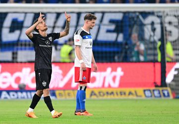 HSV hoopt 1 helft lang op wonder, maar Stuttgart blijft gewoon in Bundesliga