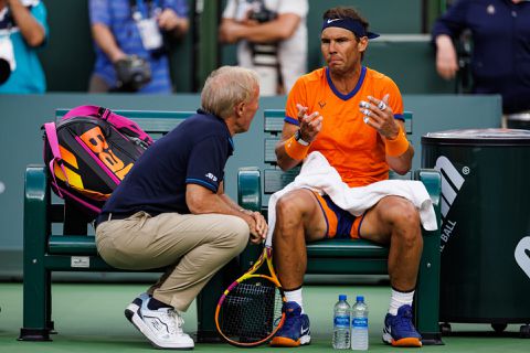 Rafael Nadal kent horrorfinale Indian Wells: verliest 1e partij van 2022 en krijgt last van rug