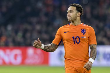 'Nederland met 5-3-2 tegen Slowakije, Memphis populairste speler'