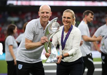 Volop felicitaties voor 'Super Sarina' Wiegman en Engeland: 'Voorbeeld voor de wereld'