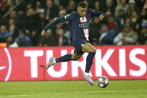 Mbappé denkt dat PSG nog door kan: 'Maar dan moeten al onze spelers fit zijn'