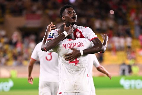 Monaco wint van Lyon en vindt aansluiting met de subtop