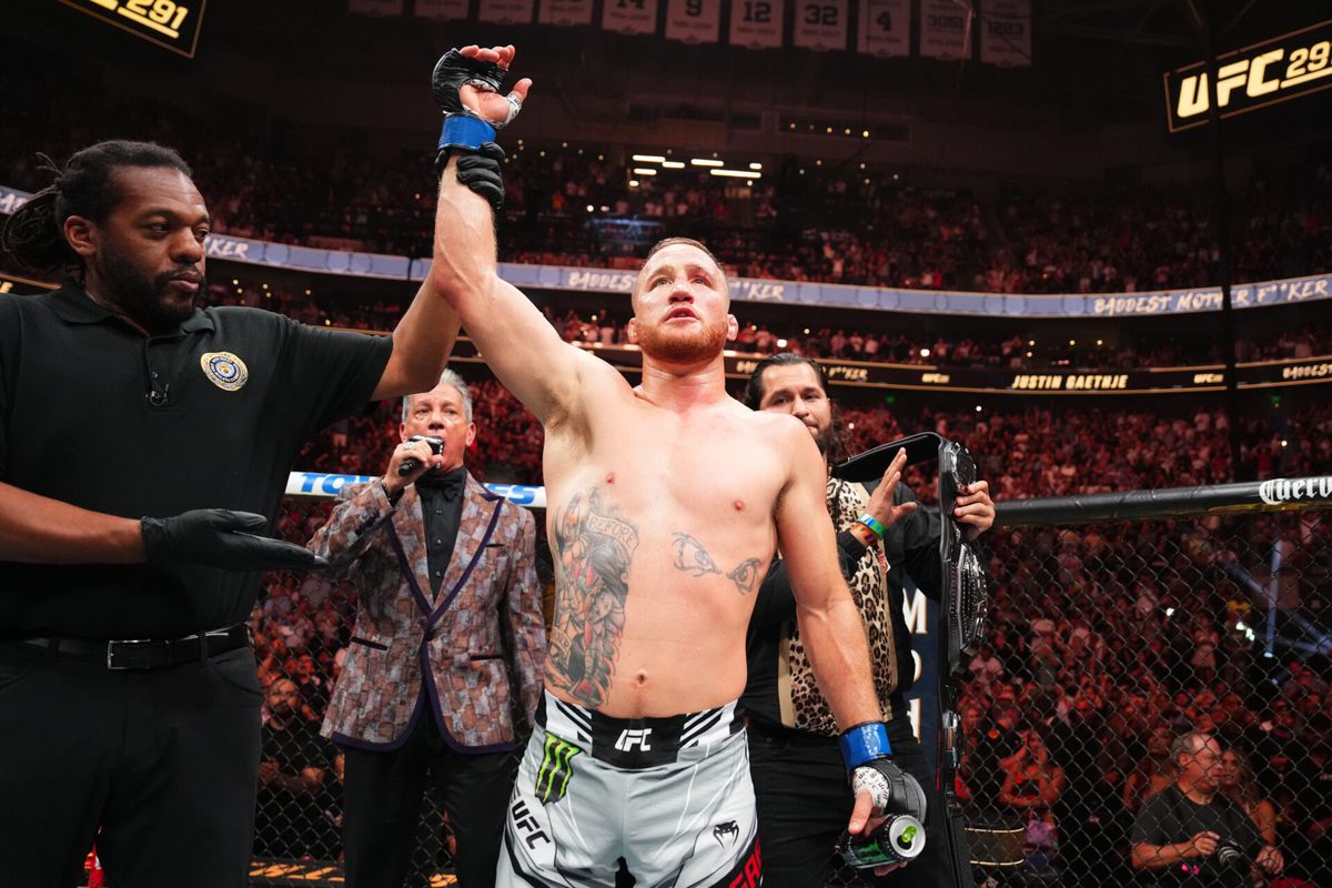 'BMF' Justin Gaethje komt met geniale reactie op callout Conor McGregor: 'Hij speelt vals'