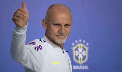 Liverpool haalt met bekende Braziliaan 3e keeperstrainer binnen