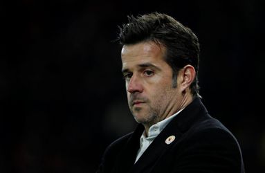 Engelse media zeggen dat Watford-trainer Silva naar Everton wil