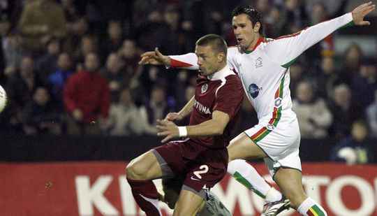 Voormalig Rode Duivel Cédric Roussel (45) overleden op terras