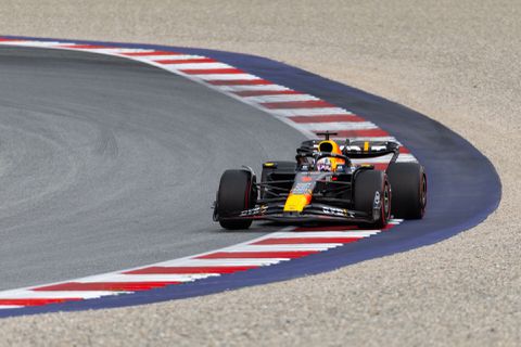 Max Verstappen op pole bij GP Oostenrijk ondanks gedoe met track limits