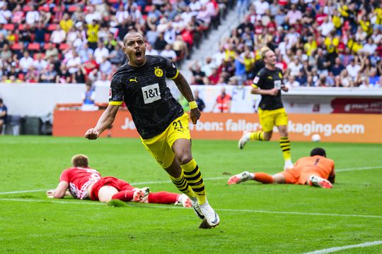 🎥 | Donyell Malen opnieuw belangrijk met doelpunt voor Borussia Dortmund