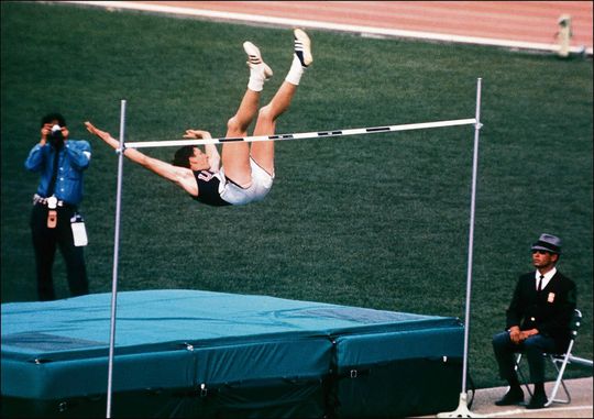 Hoogspringlegende en naamgever van de 'Fosbury Flop' overleden (76)