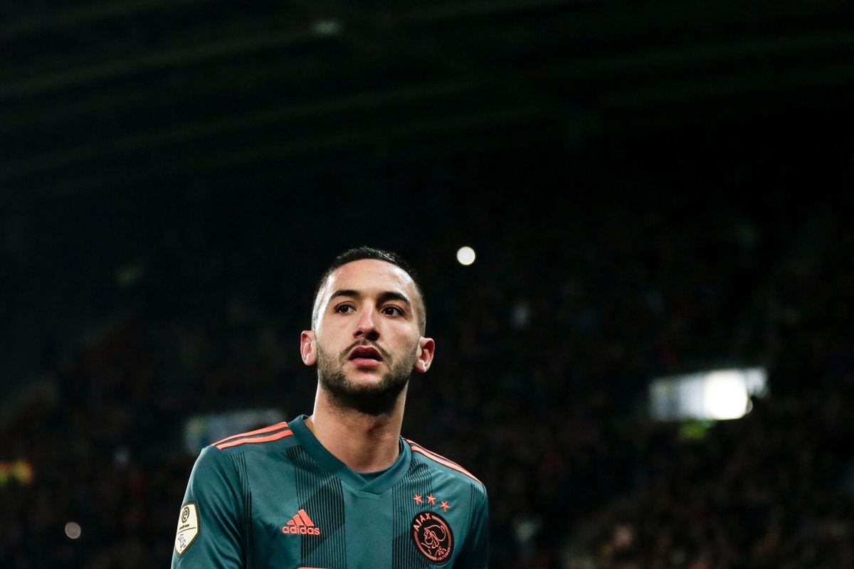 'Ajax zit in de stress en klopt weer aan bij Hakim Ziyech'