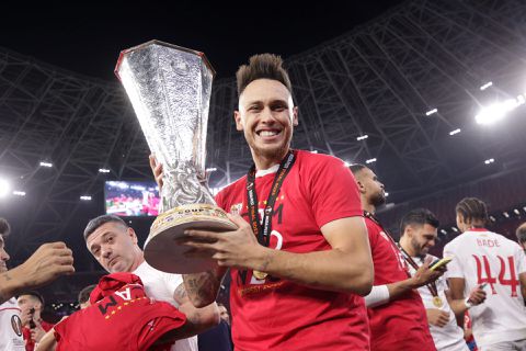 Bizarre statistiek: Lucas Ocampos speelde langer in EL-finale dan hele periode bij Ajax