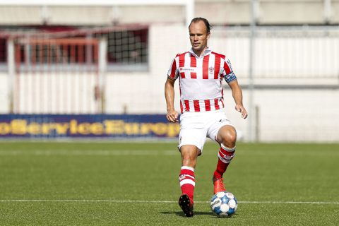 De voetballerij raakt een cultheld kwijt: Niels Fleuren kapt er na 19 seizoenen mee