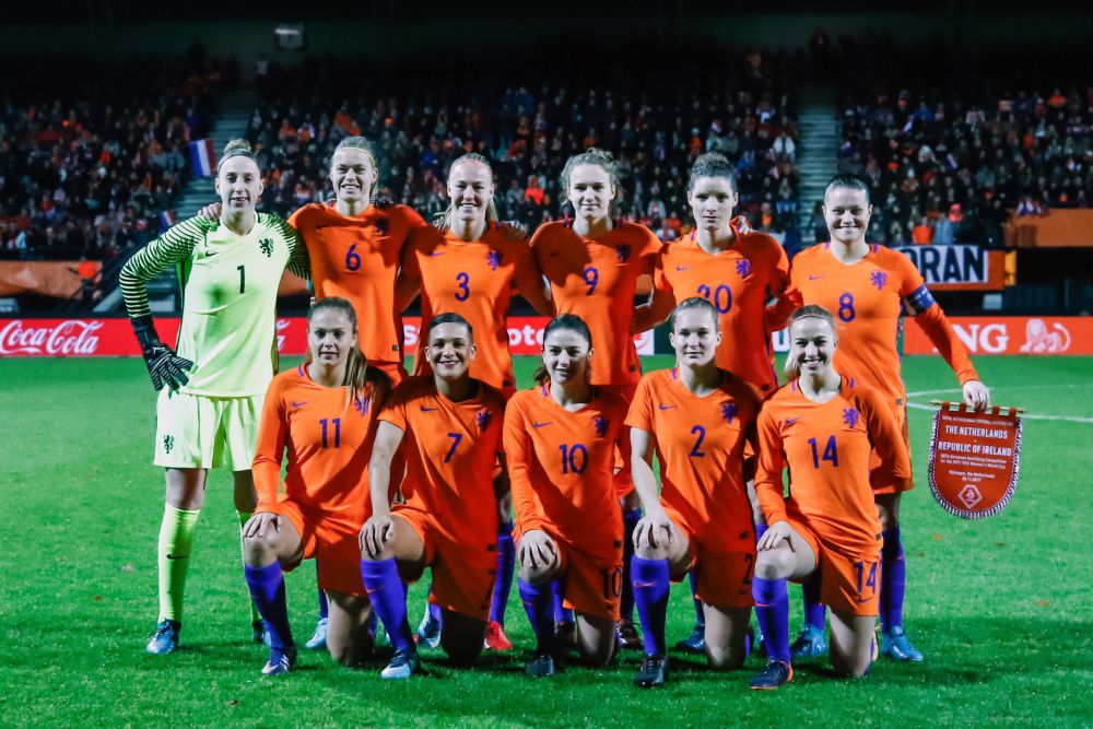 Deze 11 Oranje Leeuwinnen beginnen tegen IJsland